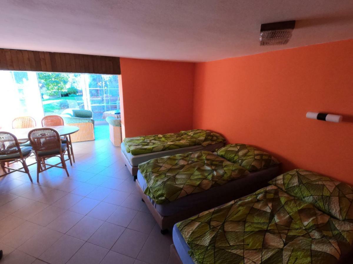 Frymburk 210 Apartman Ngoại thất bức ảnh